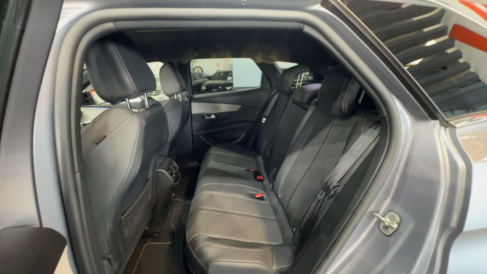 PEUGEOT 3008 — detalle trasero | CSV Motor SEVILLA