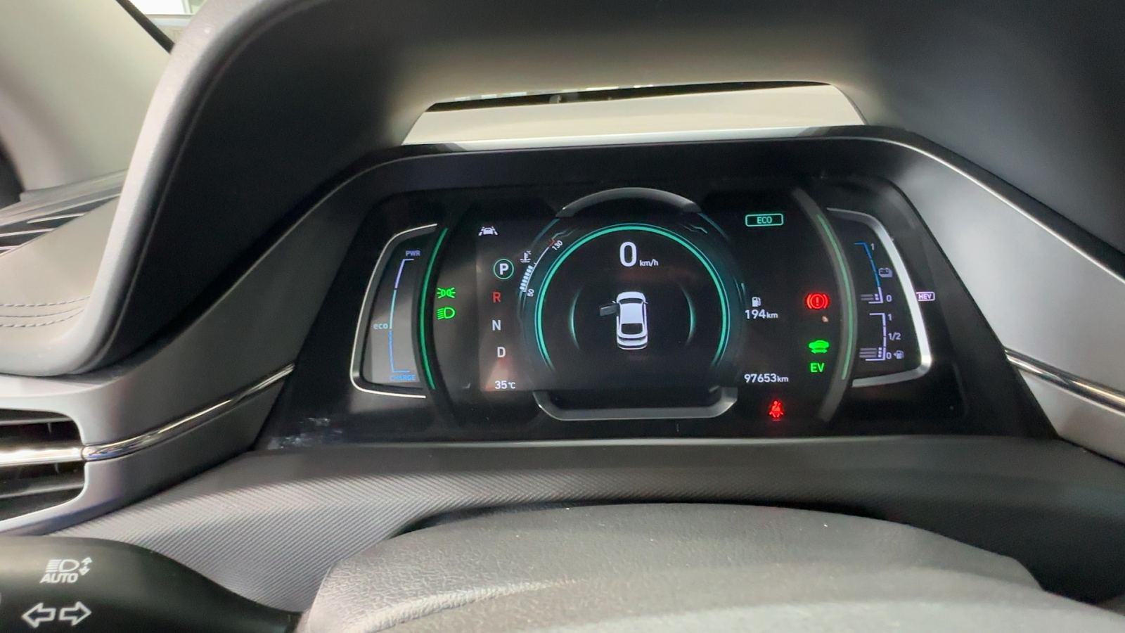 HYUNDAI IONIQ — cuadro de kilómetros | CSV Motor VALDEFUENTES