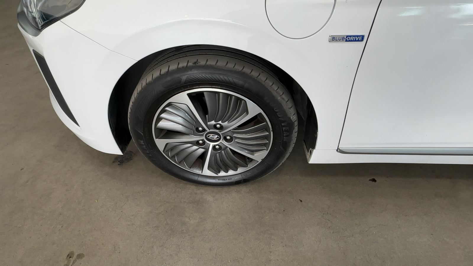 HYUNDAI IONIQ — llantas y neumáticos | CSV Motor VALDEFUENTES