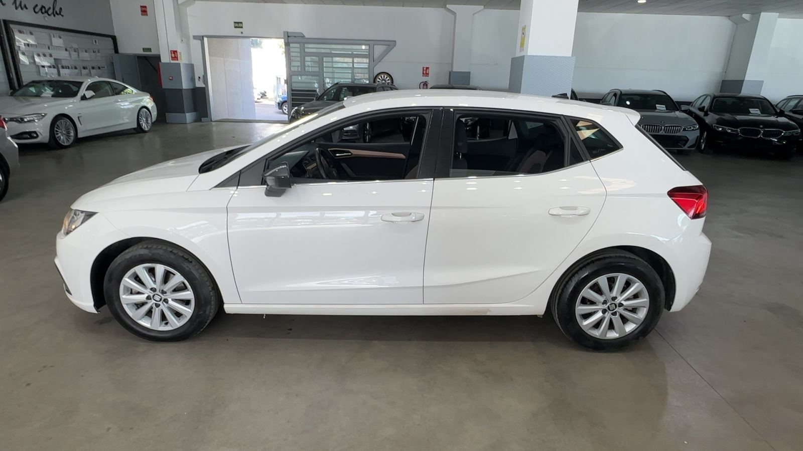 SEAT IBIZA — perfil lateral izquierdo | CSV Motor SEVILLA