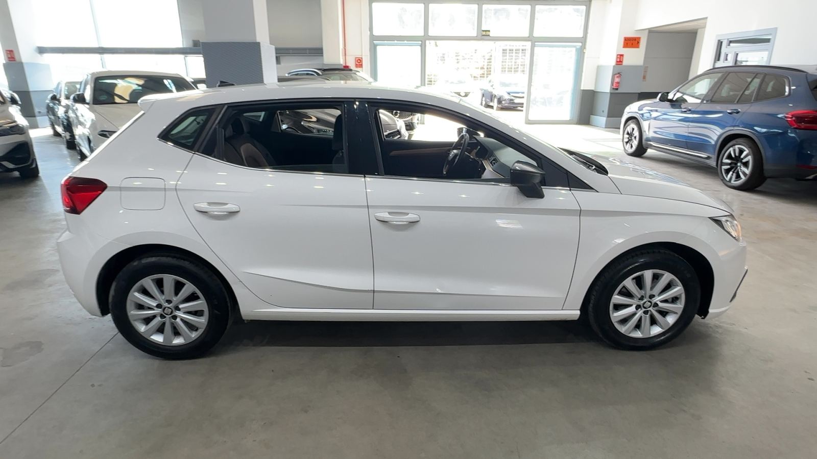 SEAT IBIZA — perfil lateral derecho | CSV Motor SEVILLA