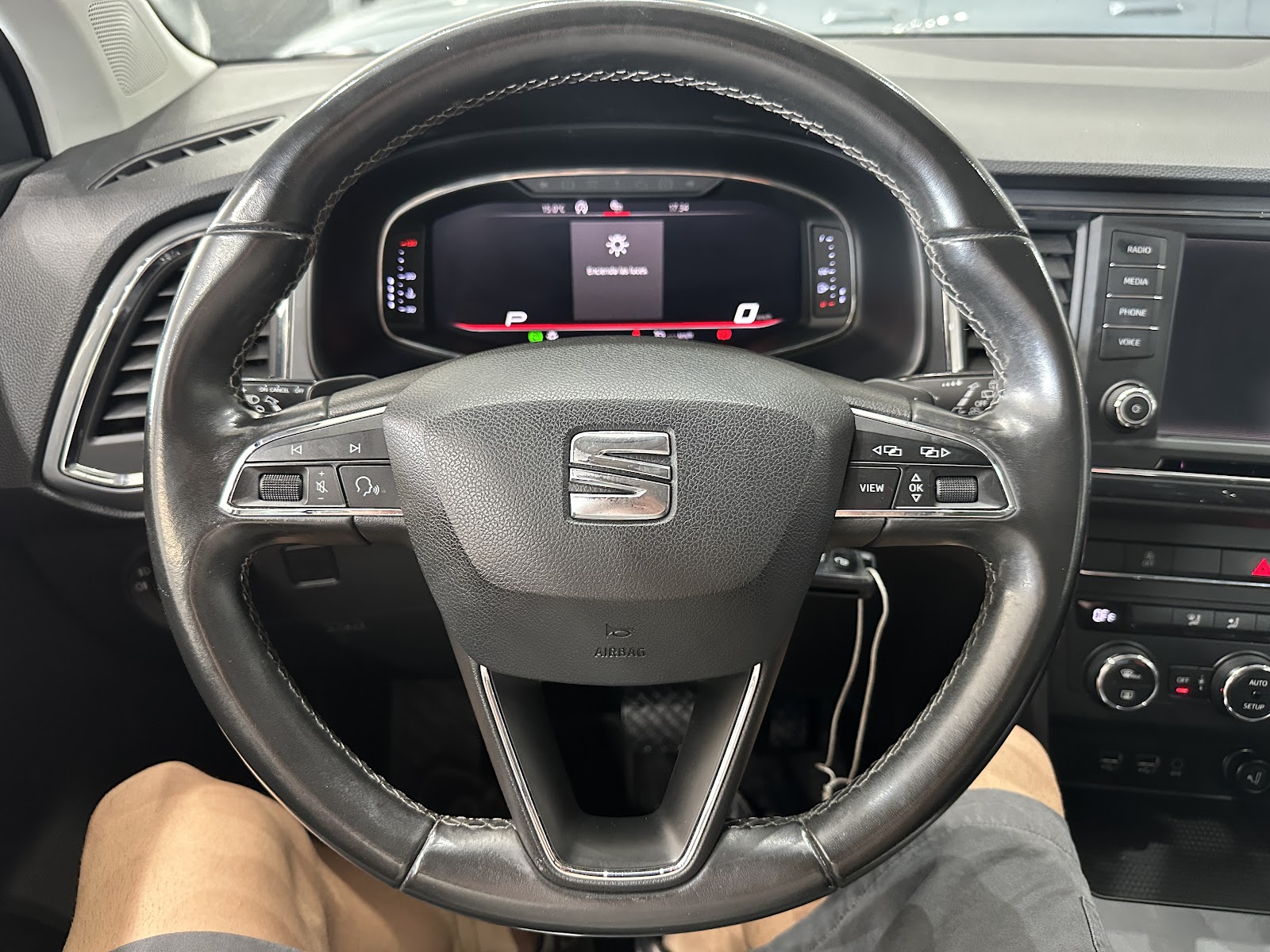 Foto 12 de SEAT ATECA 2019 en venta en CSV Motor VALDEFUENTES