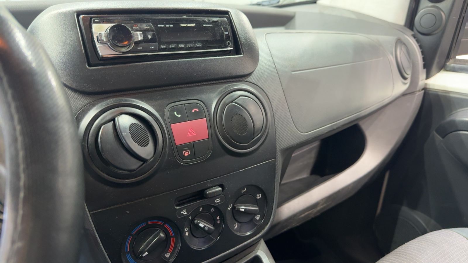 CITROEN NEMO — salpicadero y consola central | CSV Motor VALDEFUENTES
