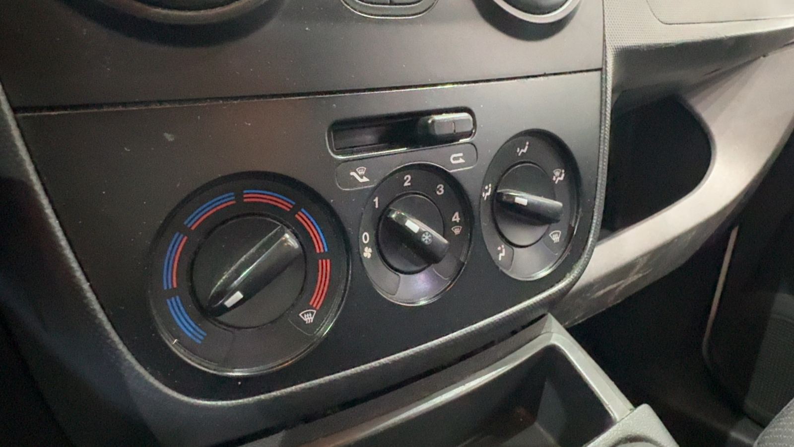CITROEN NEMO — detalle extras | CSV Motor VALDEFUENTES