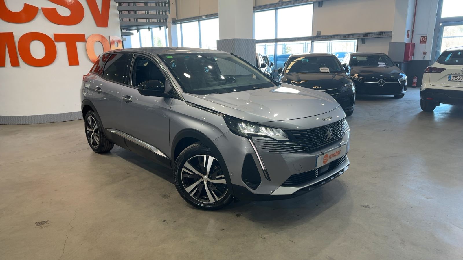 PEUGEOT 3008 — vista 3/4 delantera derecha | CSV Motor VALDEFUENTES