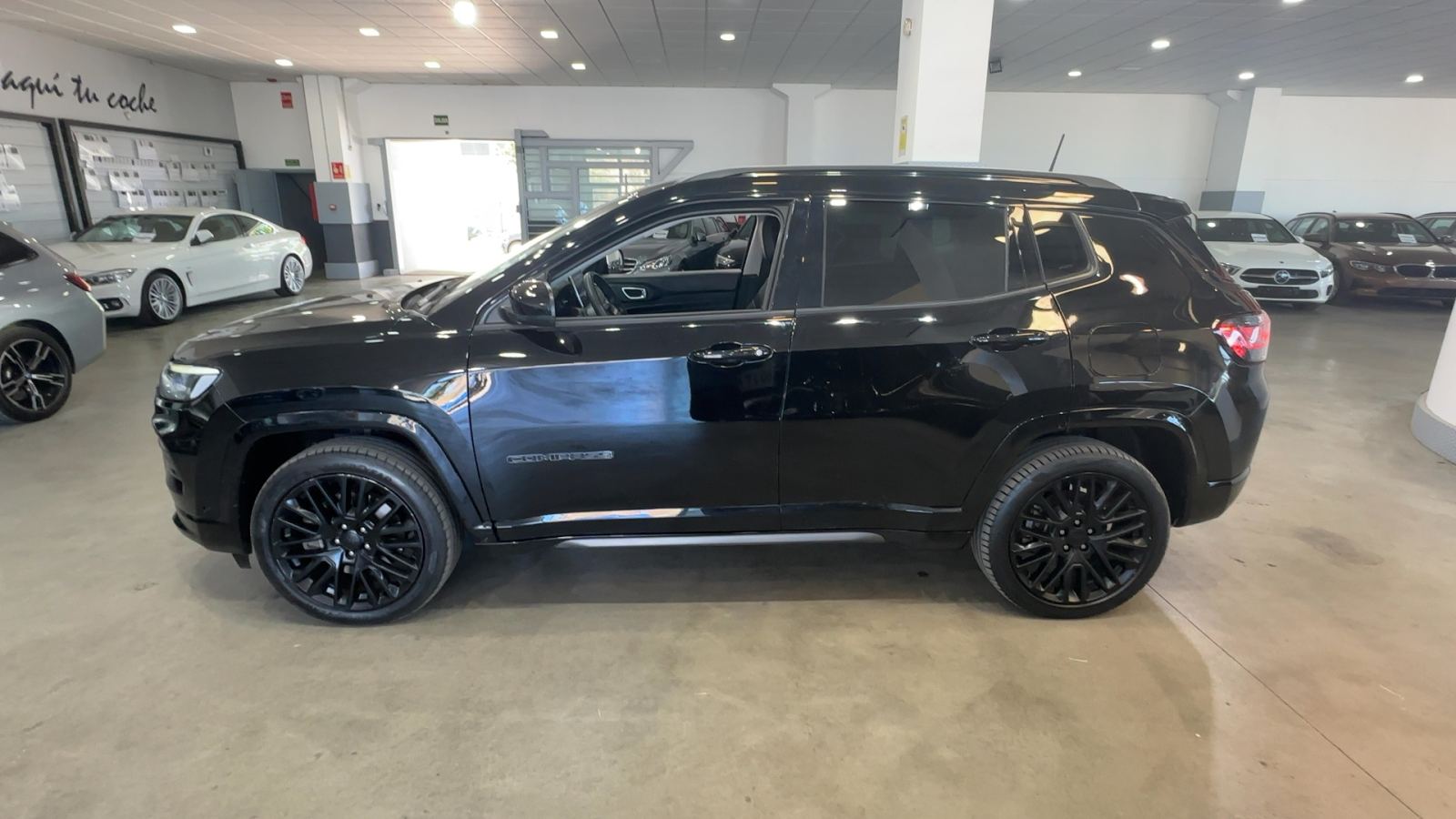JEEP COMPASS — perfil lateral izquierdo | CSV Motor VALDEFUENTES