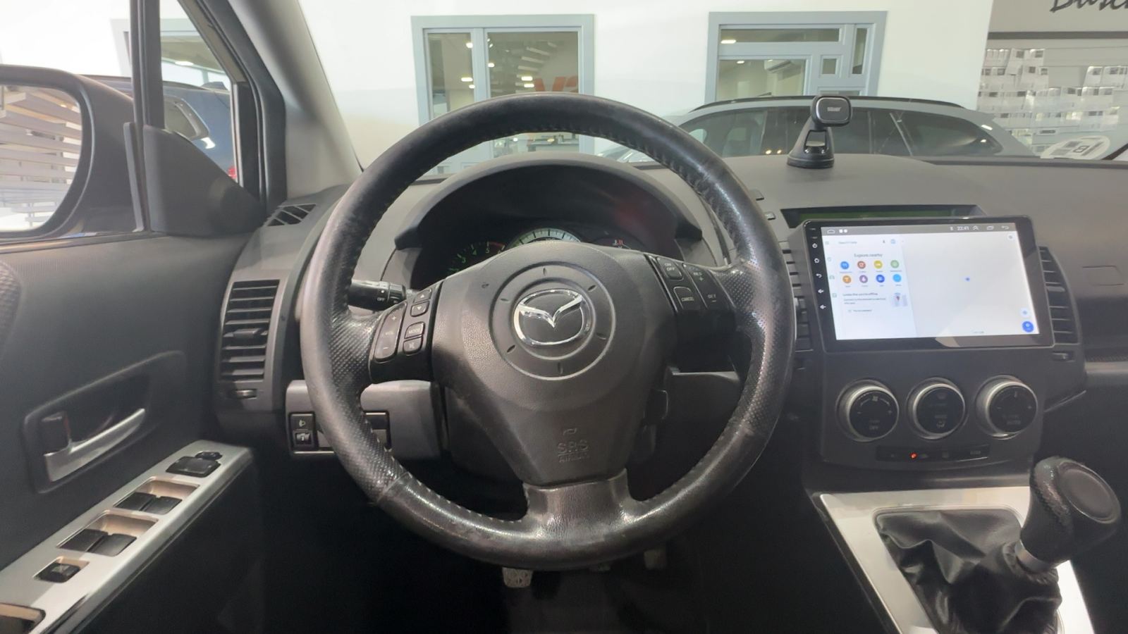 MAZDA — detalle del volante | CSV Motor VALDEFUENTES