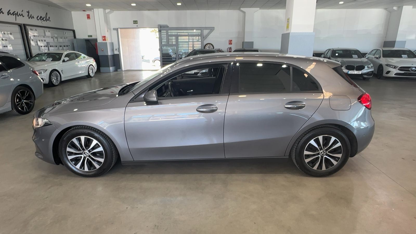 MERCEDES-BENZ CLASE A — perfil lateral izquierdo | CSV Motor VALDEFUENTES