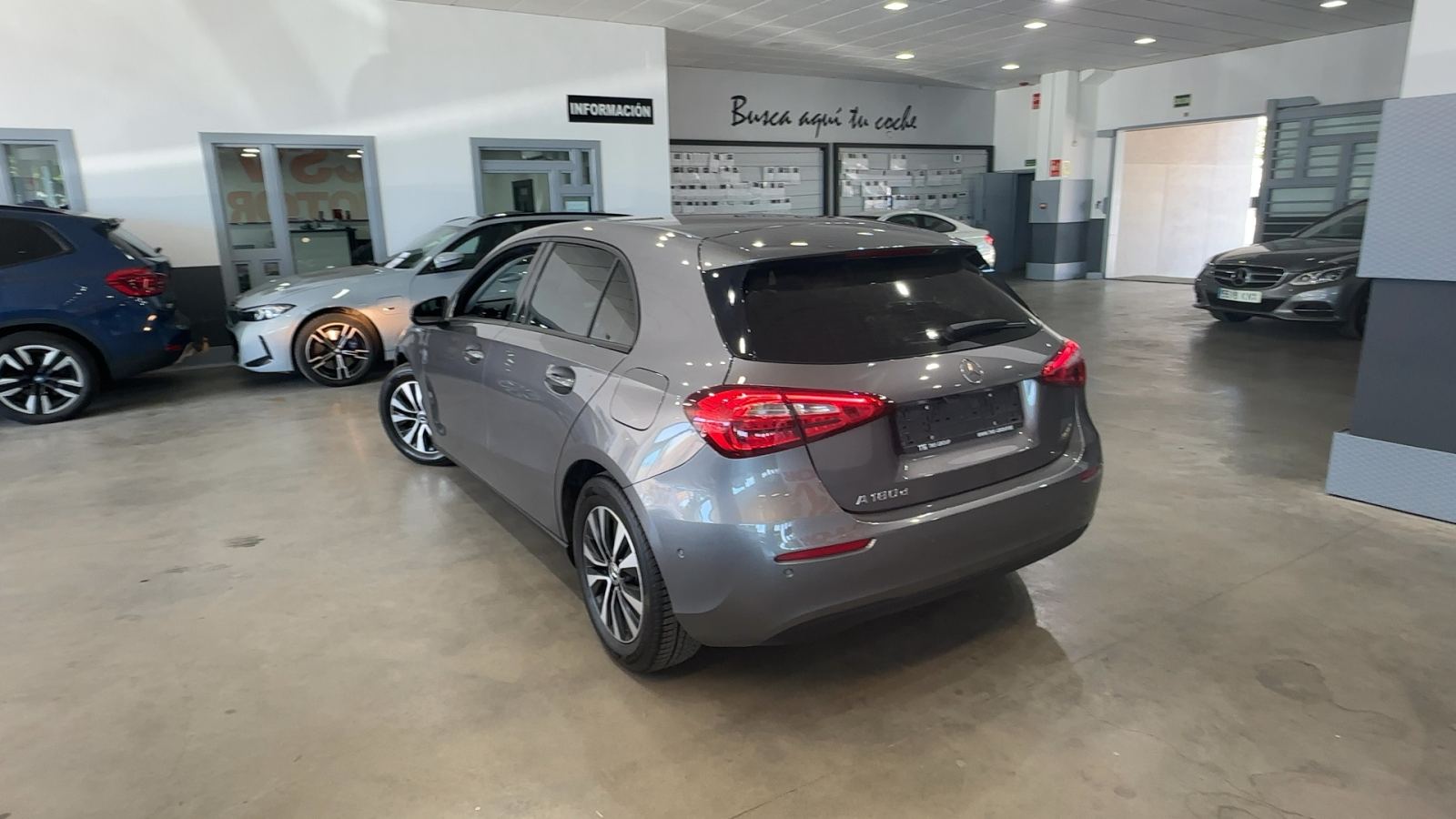MERCEDES-BENZ CLASE A — vista 3/4 trasera izquierda | CSV Motor VALDEFUENTES