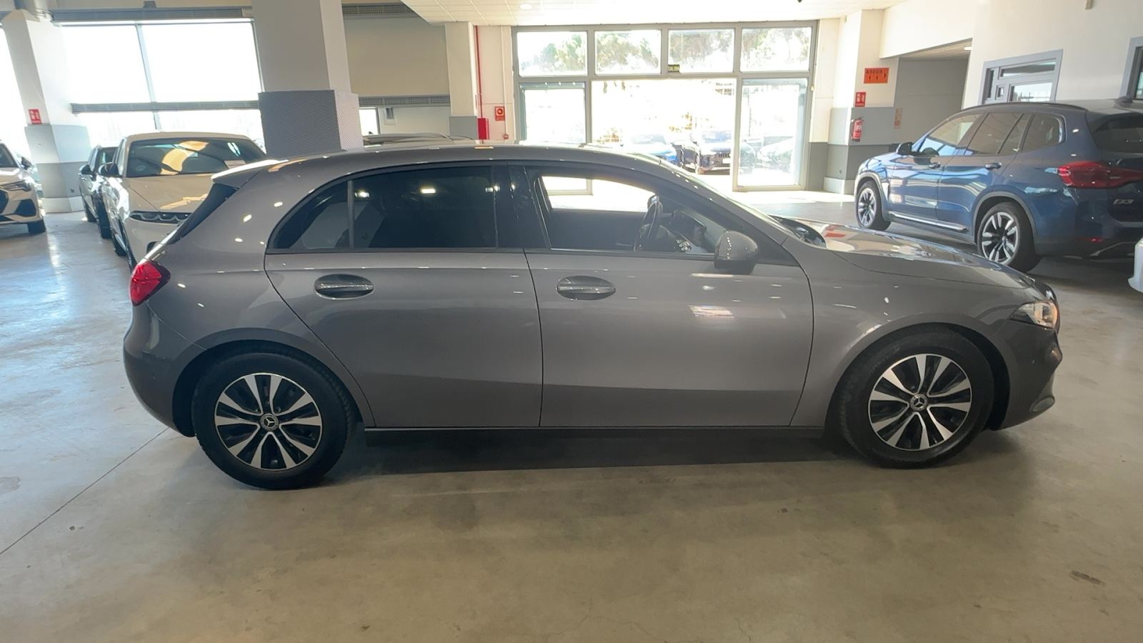 MERCEDES-BENZ CLASE A — perfil lateral derecho | CSV Motor VALDEFUENTES