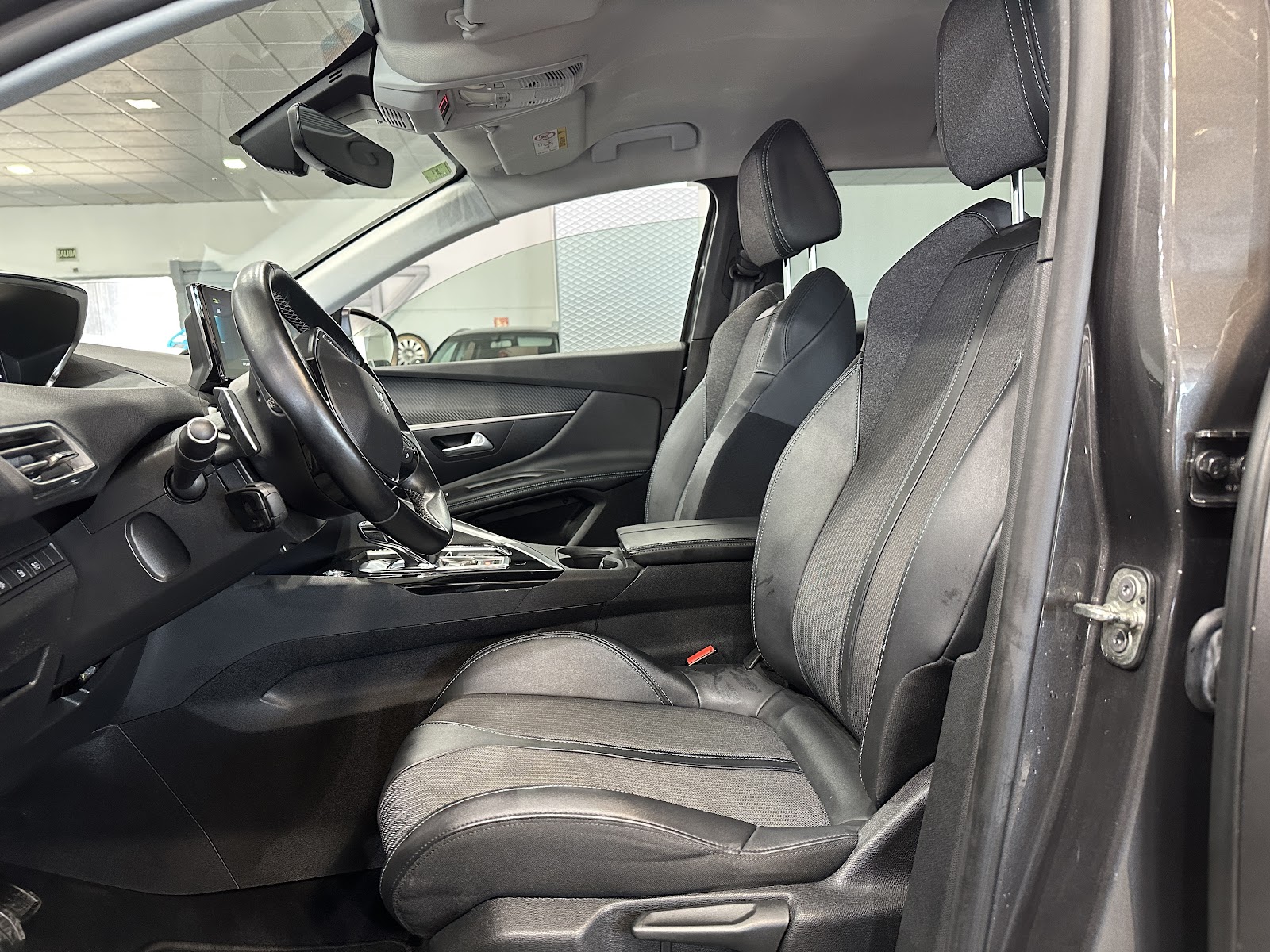 Foto 6 de PEUGEOT 3008 2022 en venta en CSV Motor BARCELONA