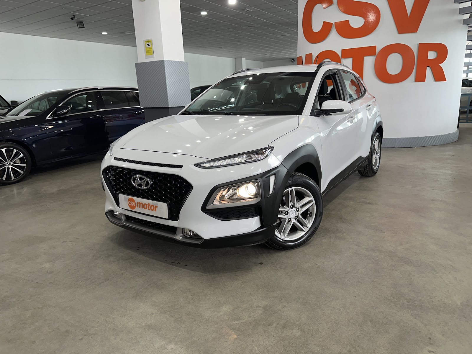 Foto 2 de HYUNDAI KONA 2019 en venta en CSV Motor VALENCIA