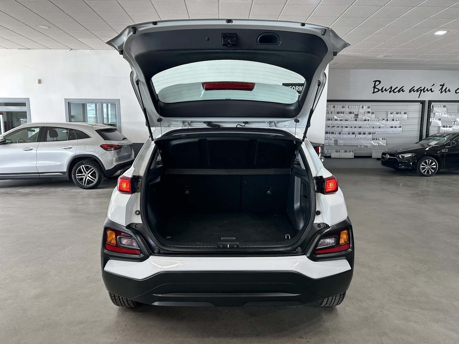 Foto 8 de HYUNDAI KONA 2019 en venta en CSV Motor VALENCIA