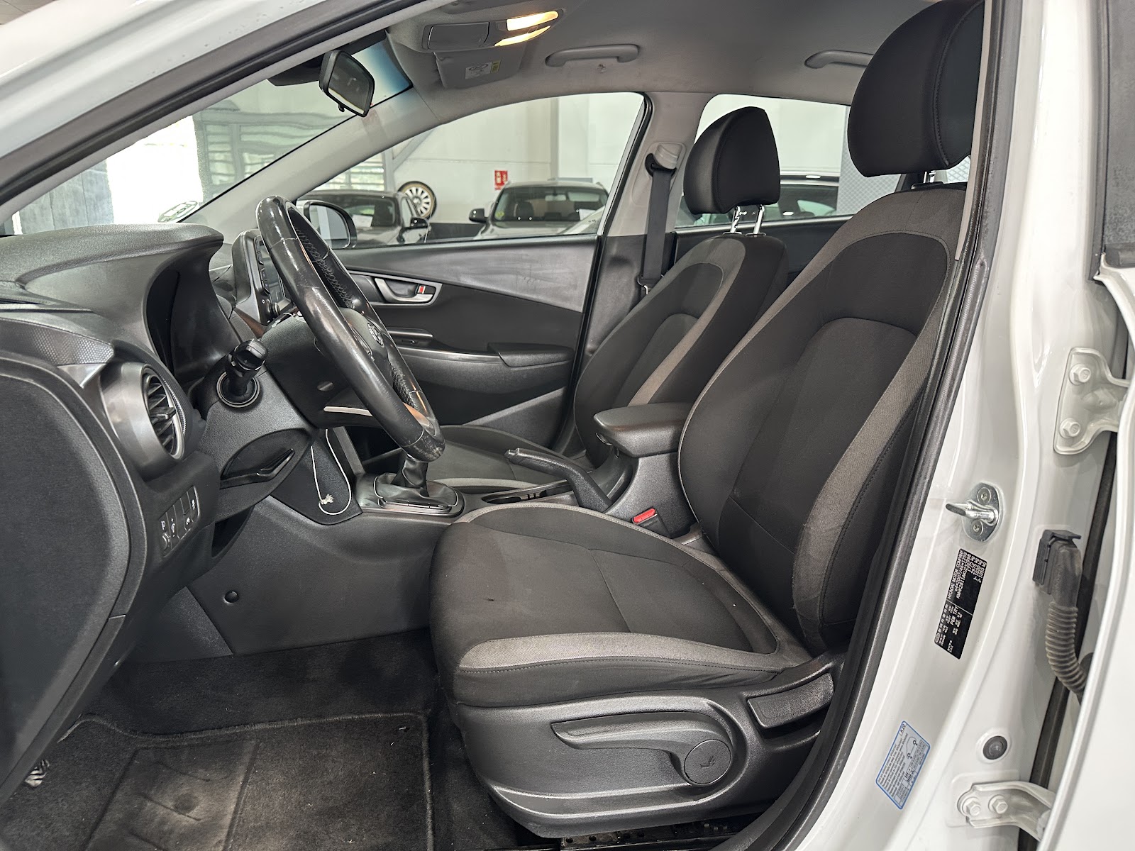Foto 9 de HYUNDAI KONA 2019 en venta en CSV Motor VALENCIA