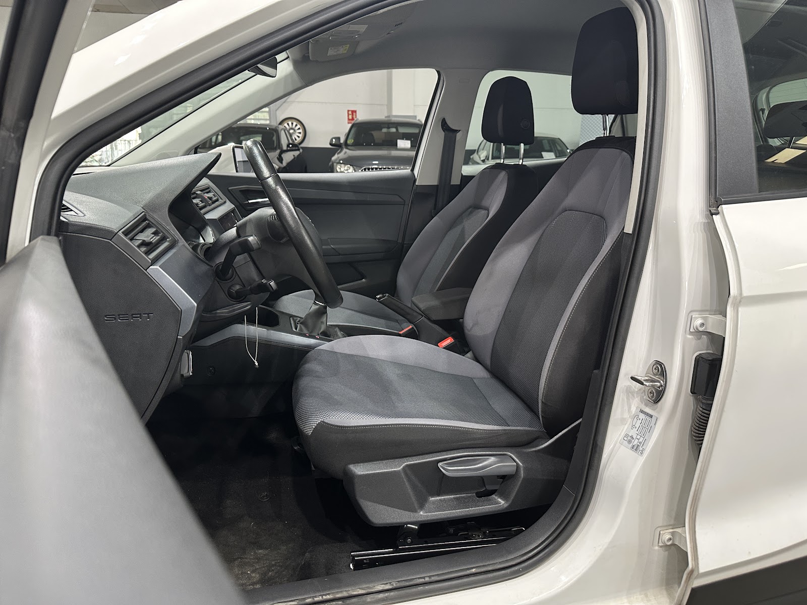 Foto 9 de SEAT ARONA 2021 en venta en CSV Motor BARCELONA
