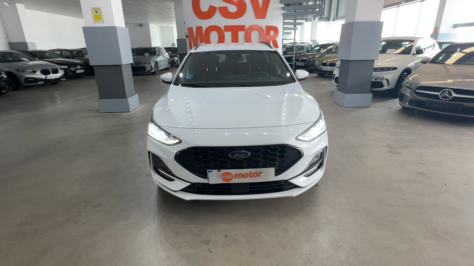 FORD FOCUS — detalle frontal | CSV Motor VALDEFUENTES
