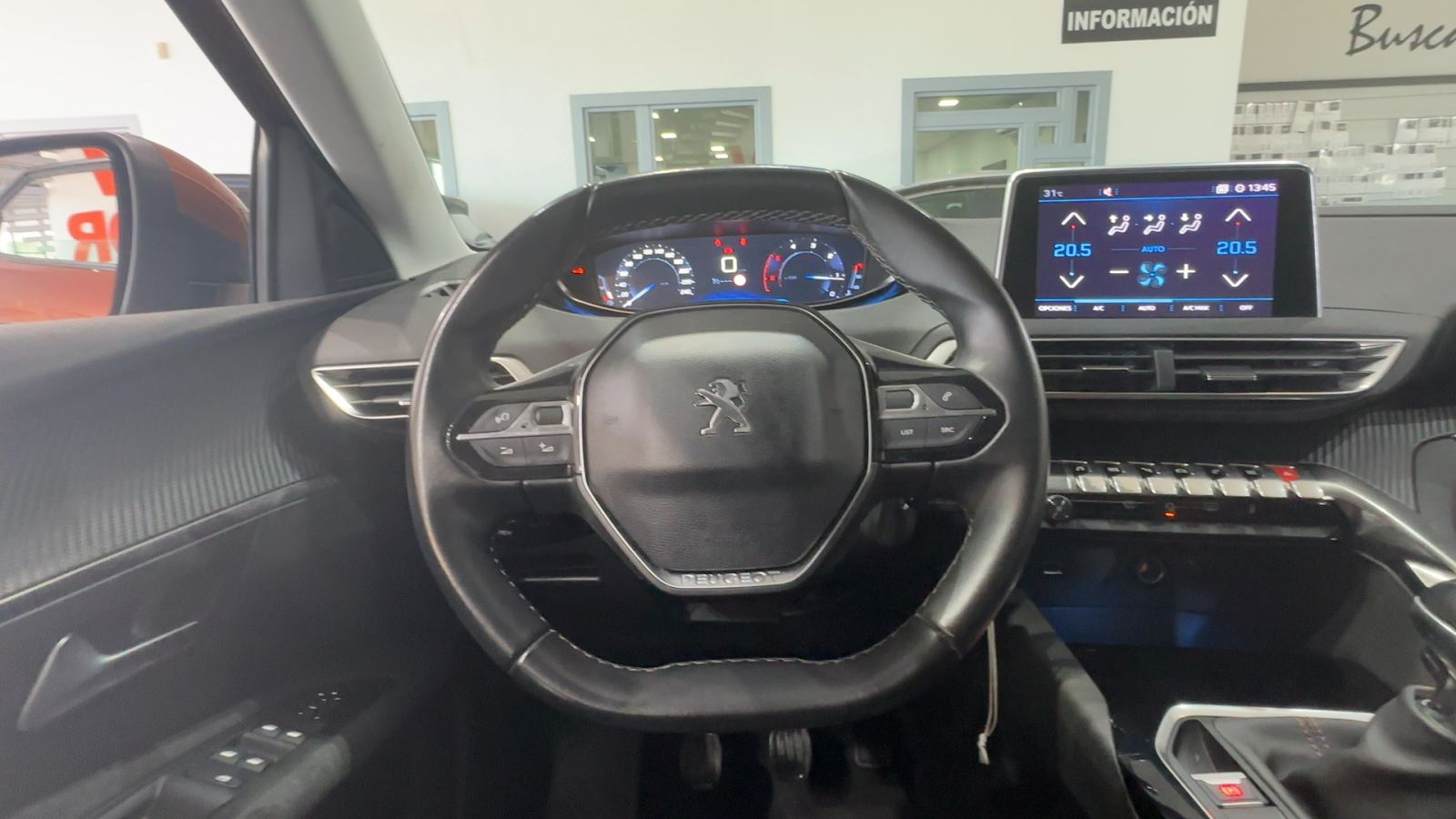 PEUGEOT 3008 — detalle del volante | CSV Motor BARCELONA
