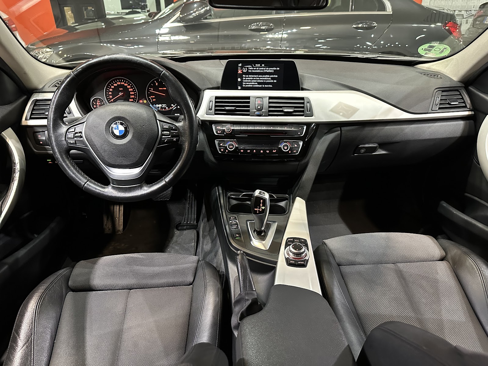 Foto 12 de BMW SERIE 3 2015 en venta en CSV Motor VALDEFUENTES