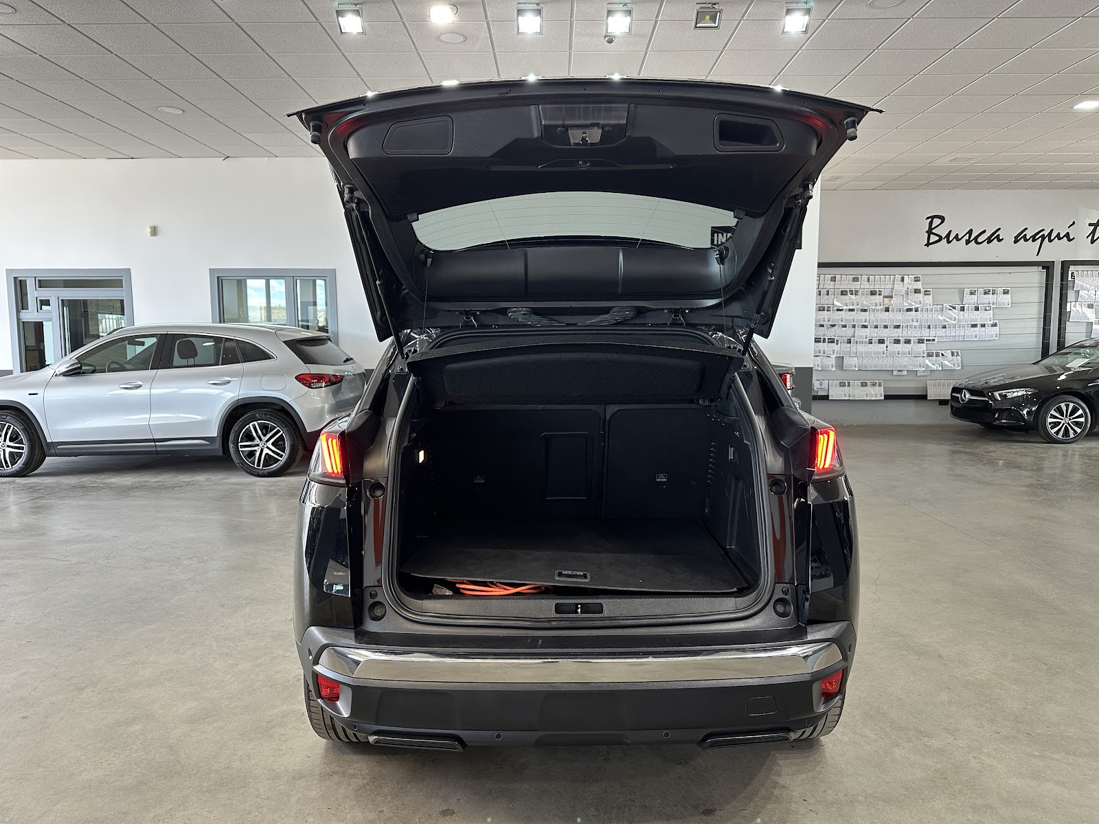 Foto 8 de PEUGEOT 3008 2023 en venta en CSV Motor BILBAO