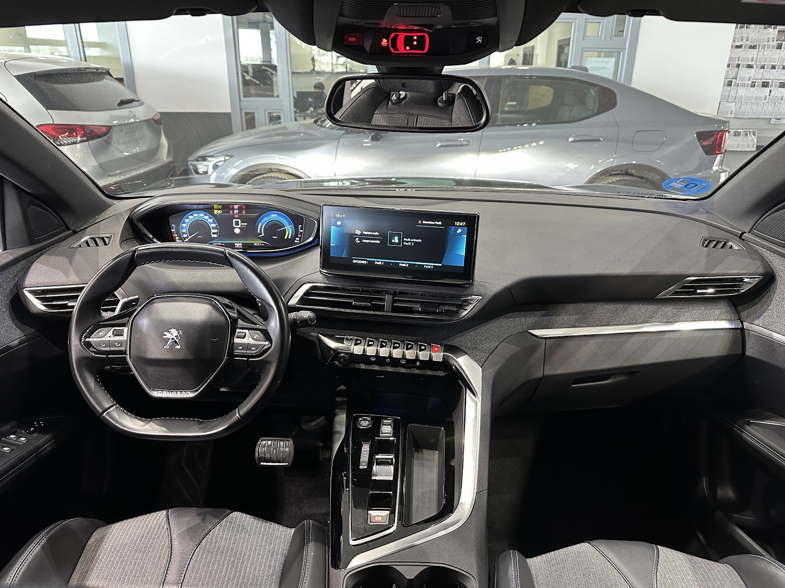 Foto 11 de PEUGEOT 3008 2023 en venta en CSV Motor BILBAO