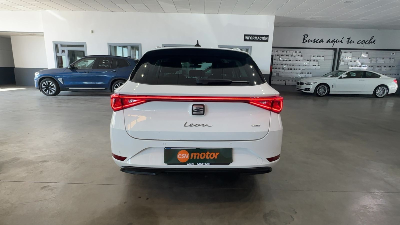 SEAT LEÓN — detalle trasero | CSV Motor VALDEFUENTES