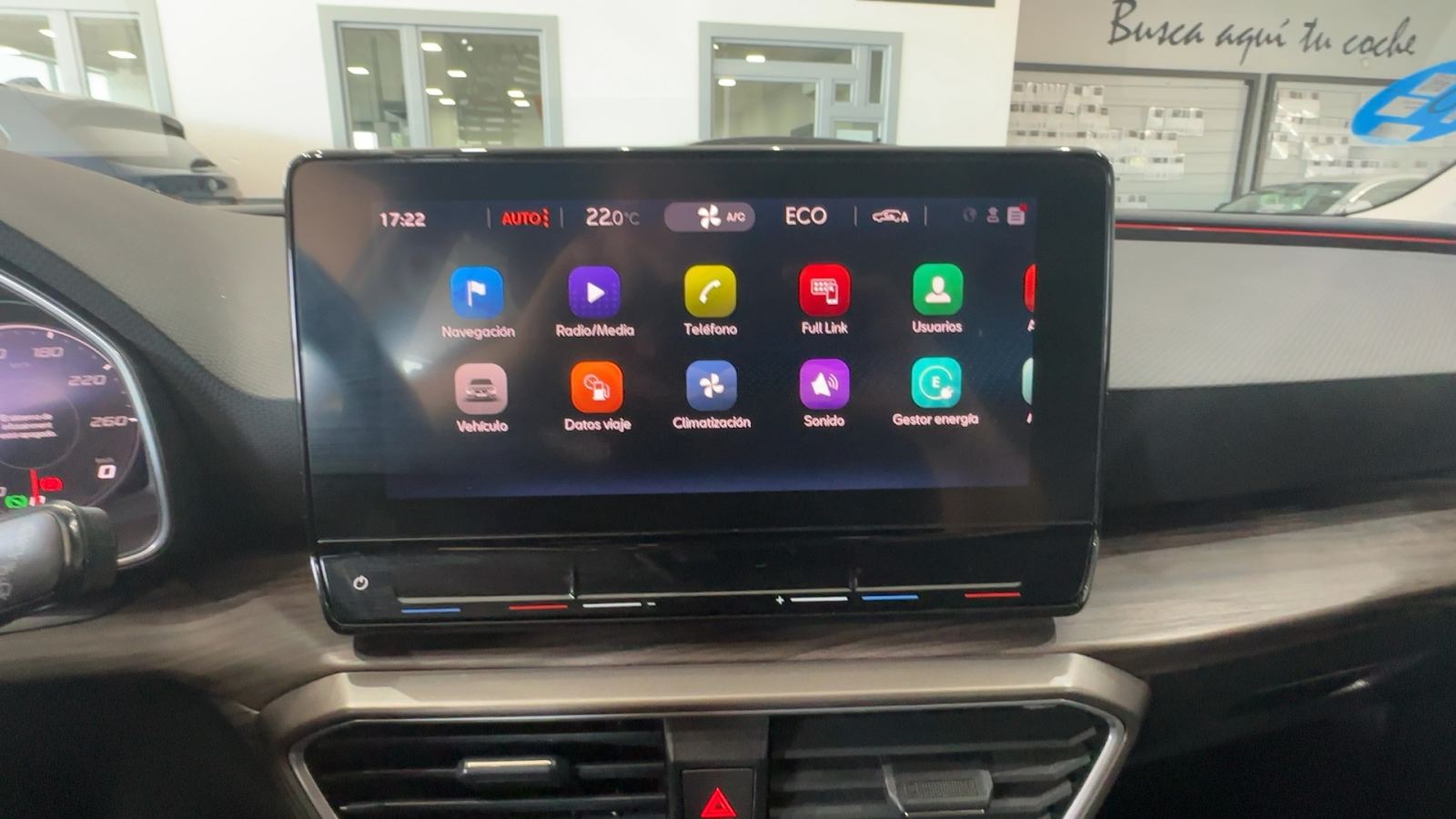 SEAT LEÓN — pantalla multimedia | CSV Motor VALDEFUENTES