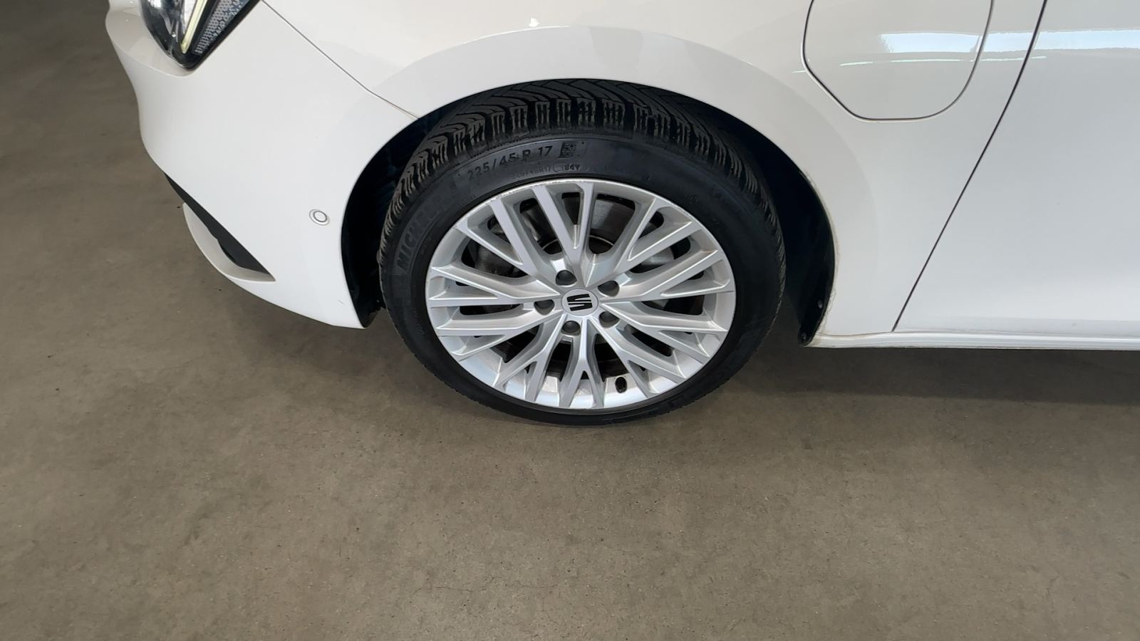 SEAT LEÓN — llantas y neumáticos | CSV Motor VALDEFUENTES