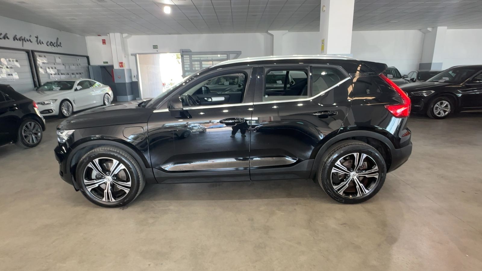 VOLVO XC40 — perfil lateral izquierdo | CSV Motor VALDEFUENTES