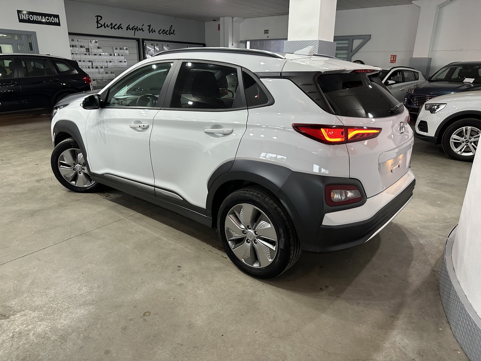 Foto 5 de HYUNDAI KONA 2020 en venta en CSV Motor MURCIA