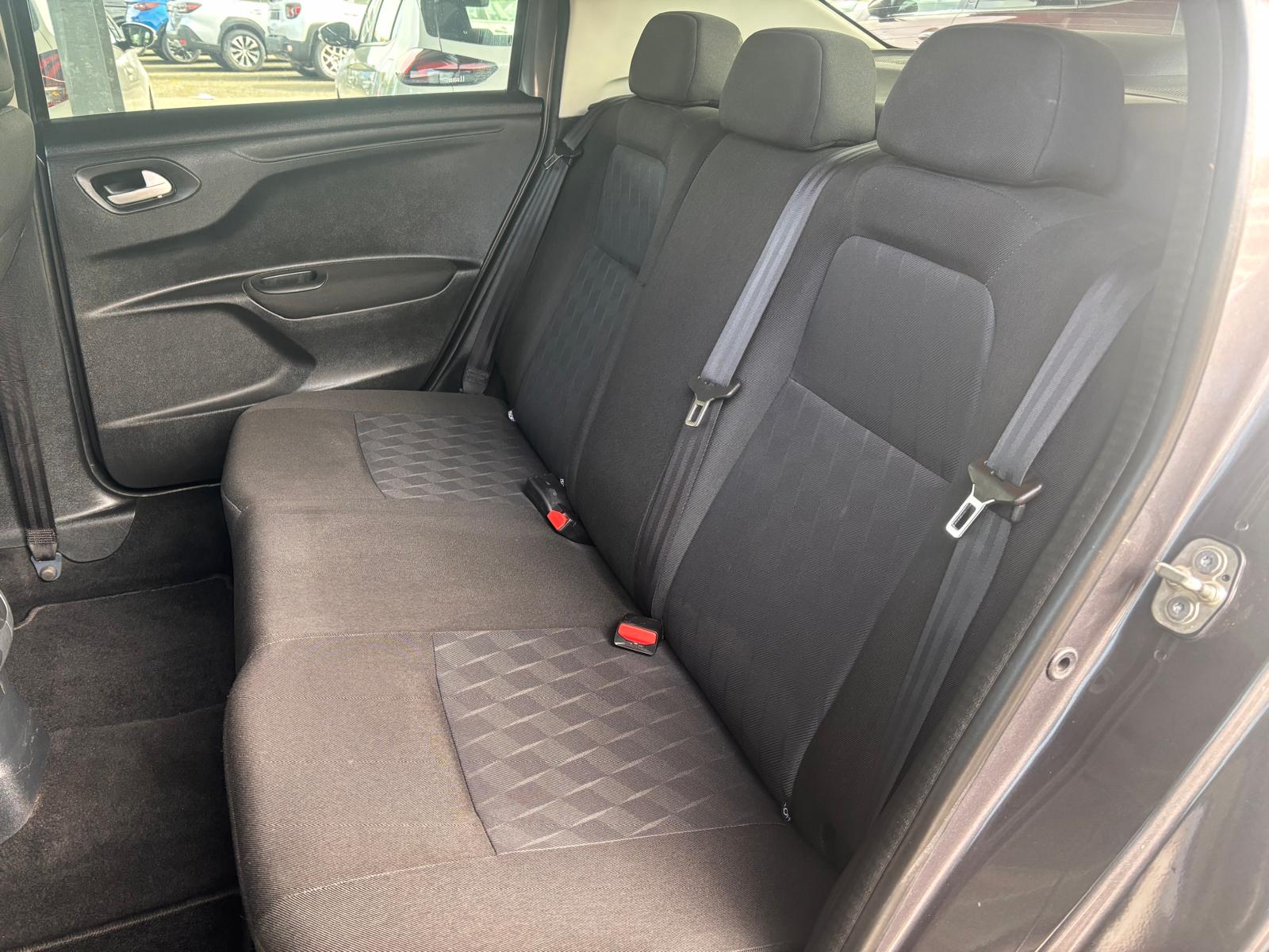 Foto 9 de CITROEN C-ELYSEE 2019 en venta en CSV Motor VALDEFUENTES
