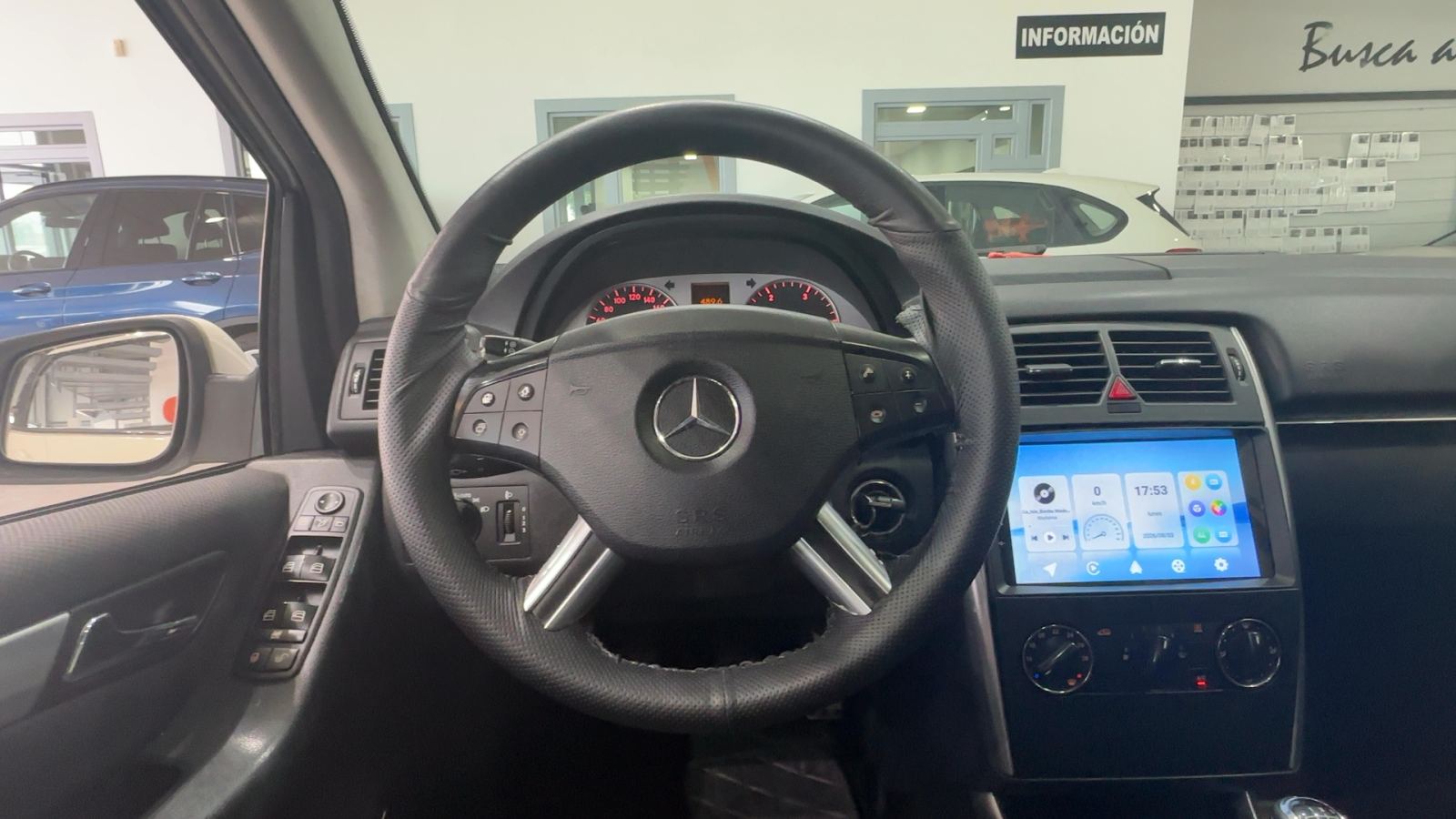 MERCEDES CLASE B — detalle del volante | CSV Motor VALDEFUENTES