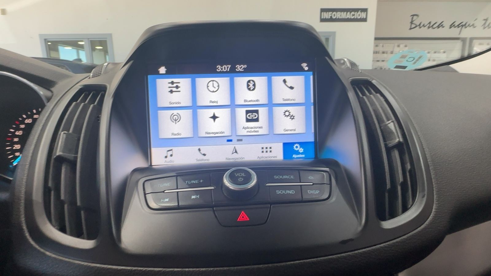 FORD KUGA — pantalla multimedia | CSV Motor VALDEFUENTES