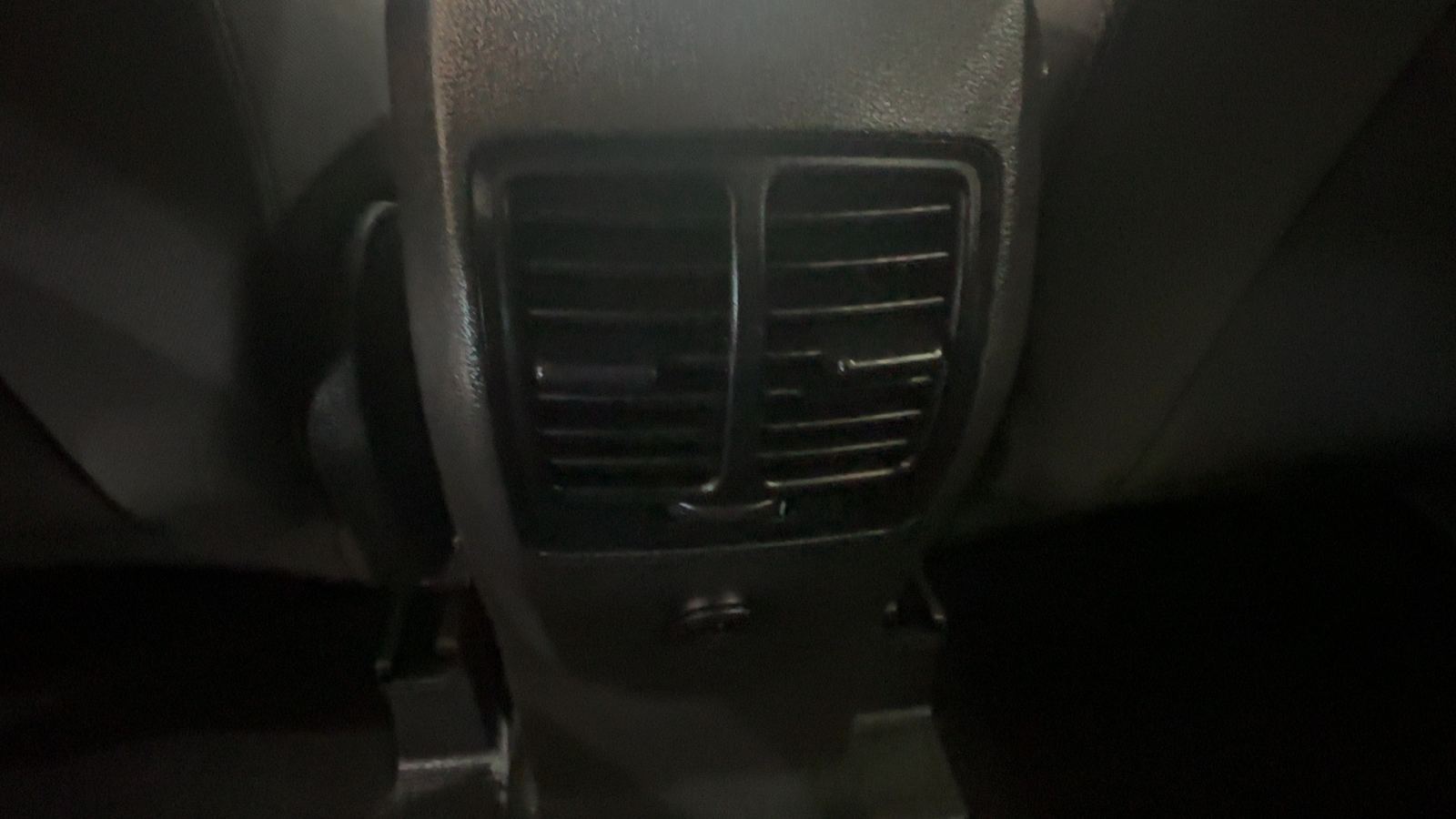 FORD KUGA — detalle extras | CSV Motor VALDEFUENTES
