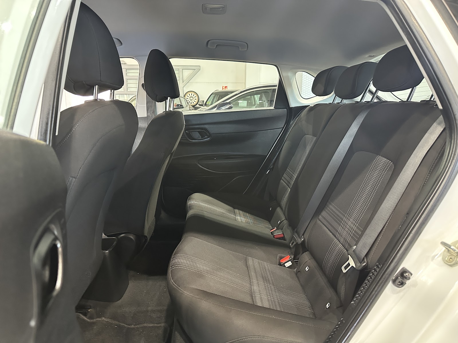 Foto 10 de HYUNDAI I20 2021 en venta en CSV Motor VALDEFUENTES
