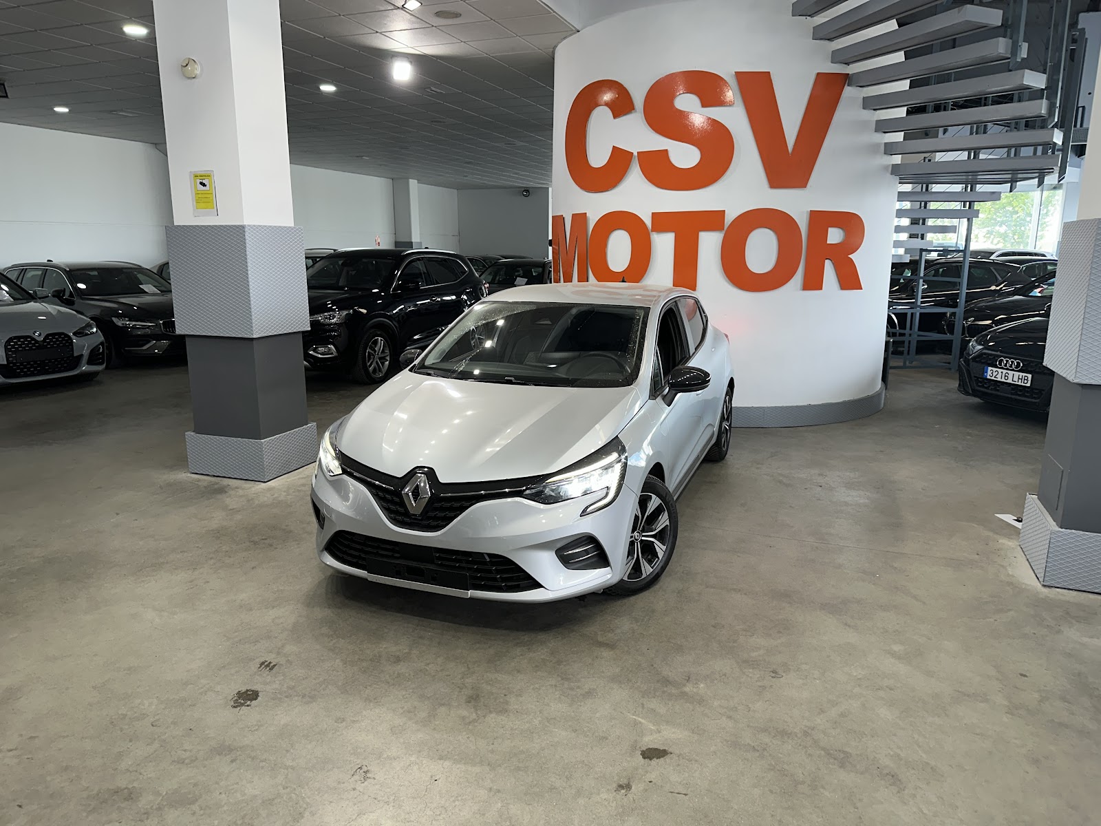 Foto 2 de RENAULT CLIO 2022 en venta en CSV Motor SEVILLA