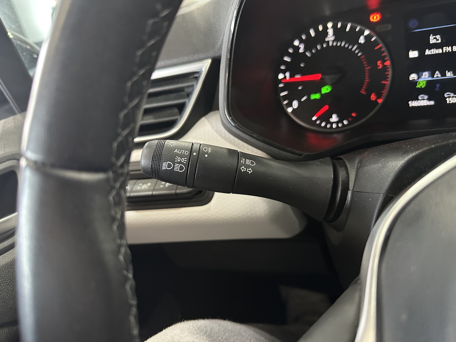 Foto 14 de RENAULT CLIO 2022 en venta en CSV Motor SEVILLA