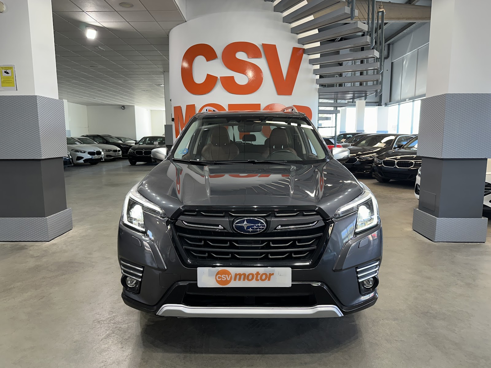 Foto 3 de SUBARU FORESTER 2023 en venta en CSV Motor VALDEFUENTES
