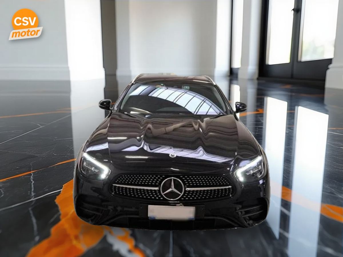 Foto 9 de MERCEDES-BENZ CLASE E 2021 en venta en CSV Motor VALDEFUENTES