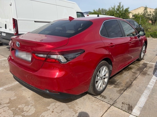 Foto 2 de TOYOTA CAMRY 2021 en venta en CSV Motor VALDEFUENTES