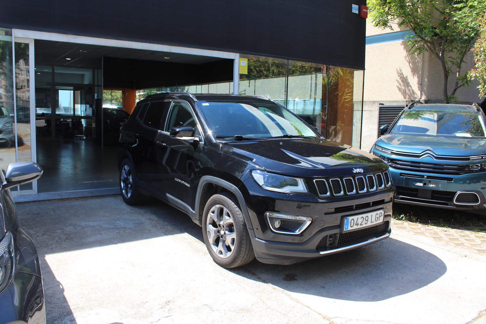 Foto 3 de JEEP COMPASS 2020 en venta en CSV Motor VALENCIA