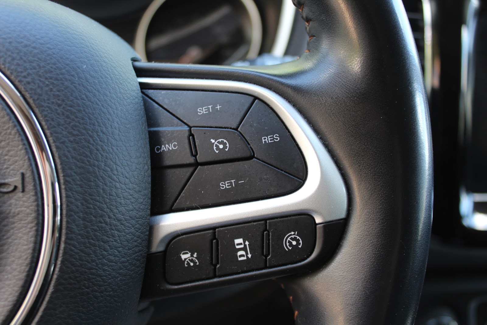 Foto 11 de JEEP COMPASS 2020 en venta en CSV Motor VALENCIA