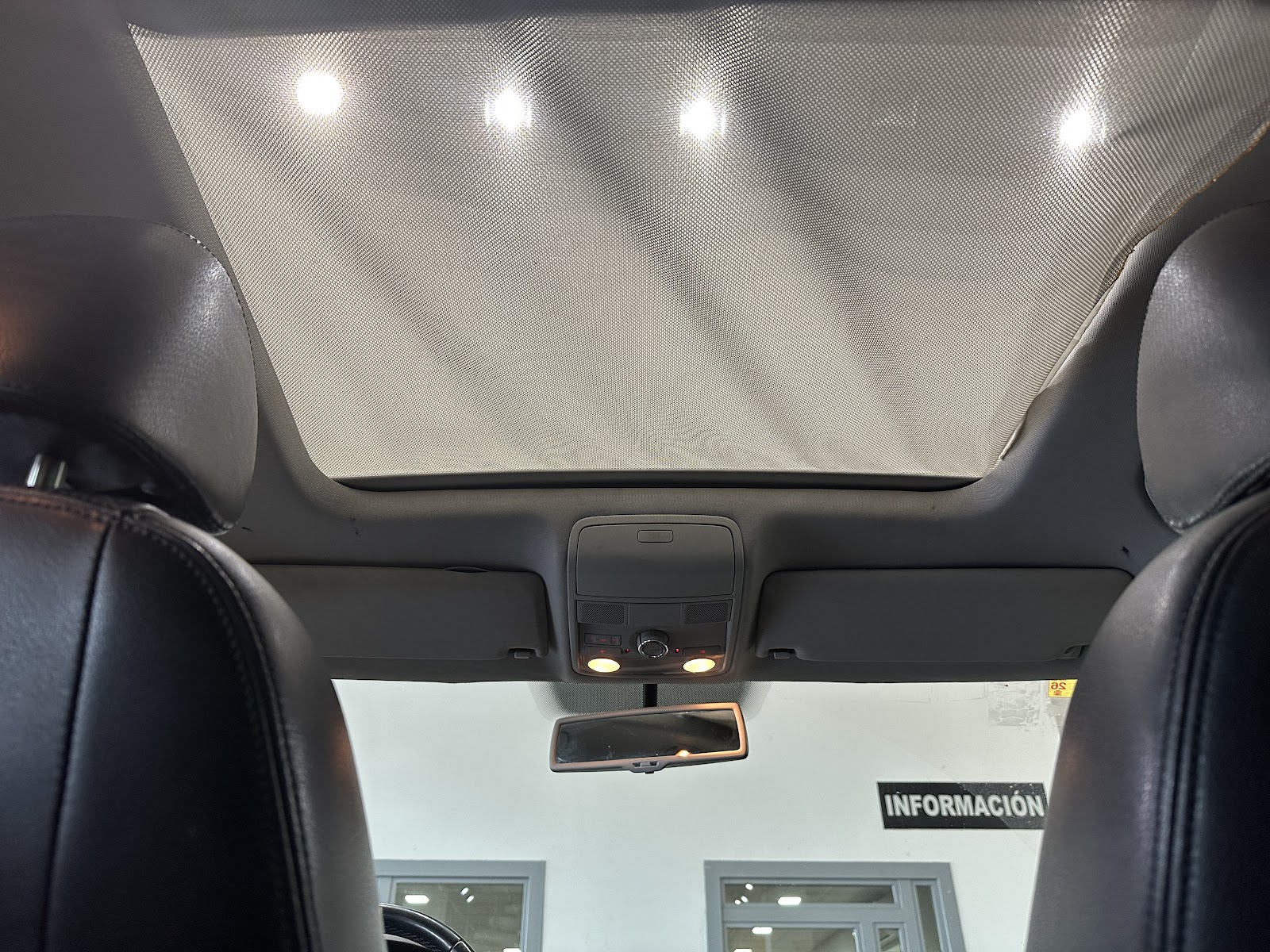 Foto 10 de VOLKSWAGEN TIGUAN 2008 en venta en CSV Motor VALDEFUENTES