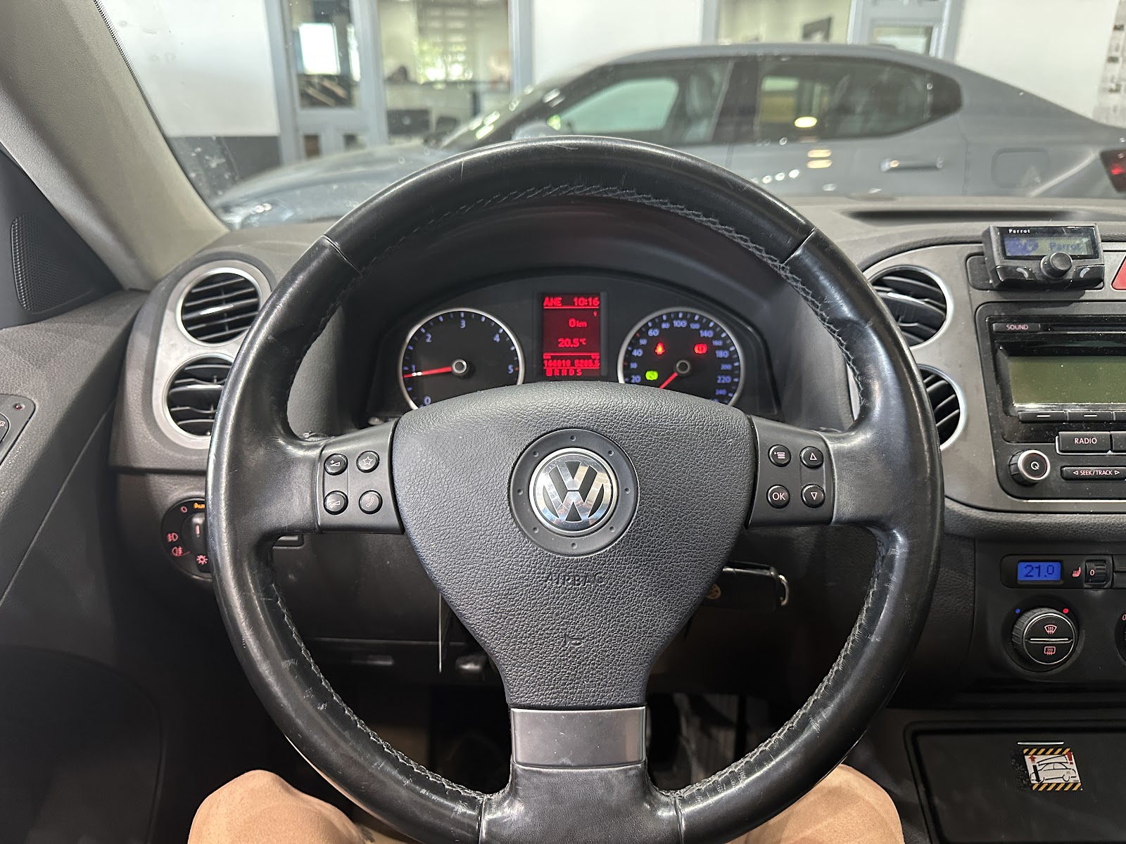 Foto 12 de VOLKSWAGEN TIGUAN 2008 en venta en CSV Motor VALDEFUENTES