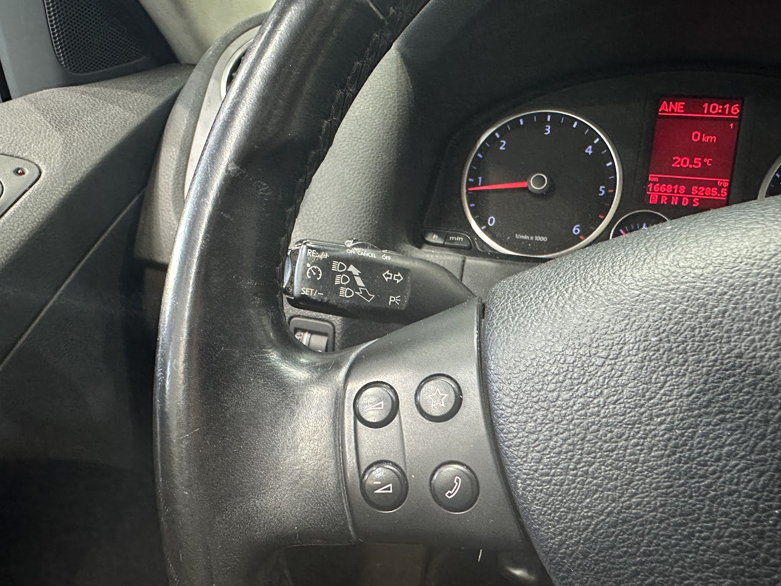 Foto 15 de VOLKSWAGEN TIGUAN 2008 en venta en CSV Motor VALDEFUENTES