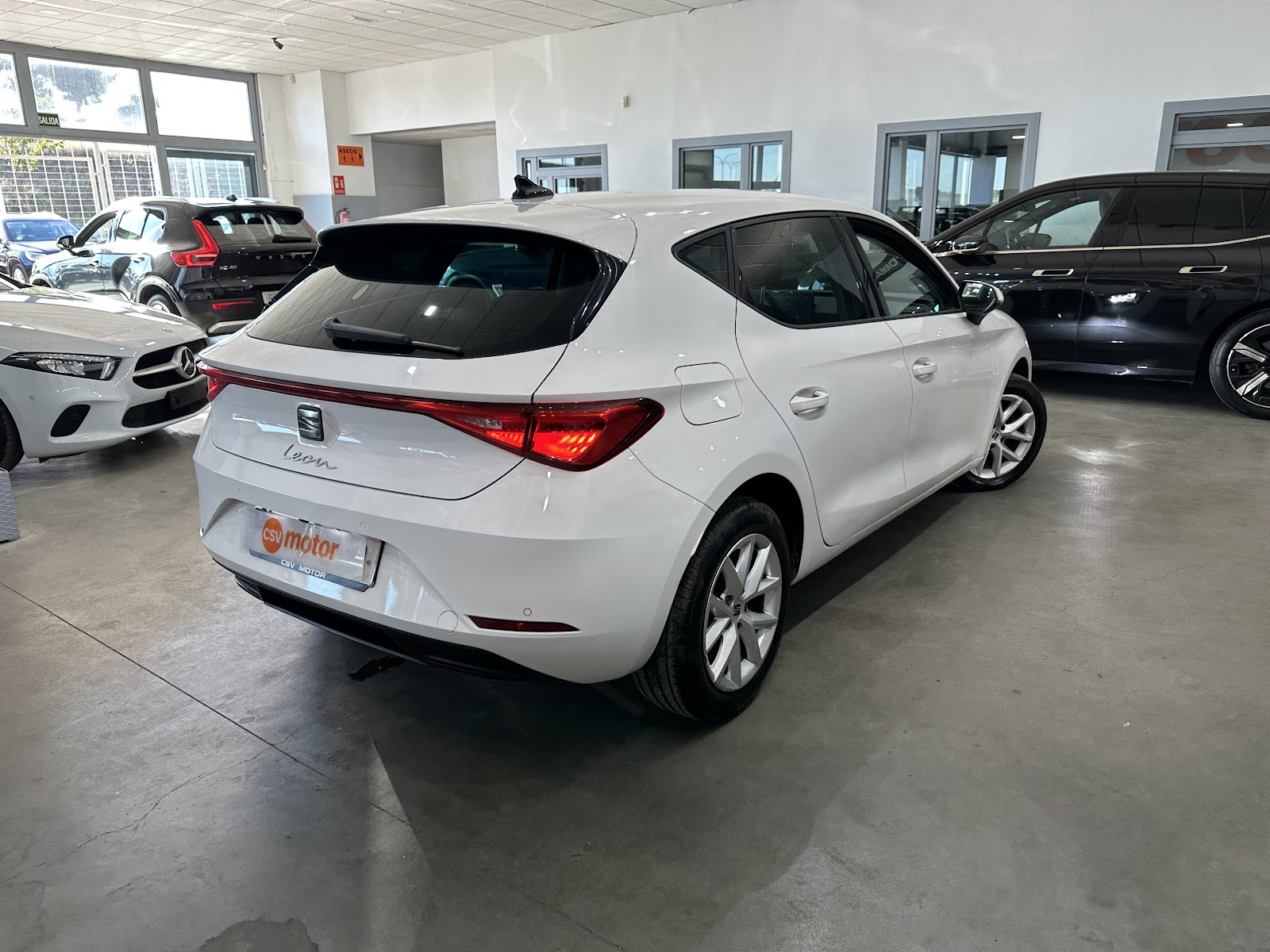 Foto 7 de SEAT LEON 2021 en venta en CSV Motor VALDEFUENTES