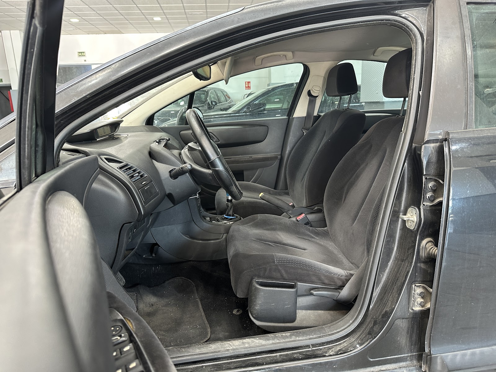 Foto 9 de CITROEN C4 2006 en venta en CSV Motor VALDEFUENTES