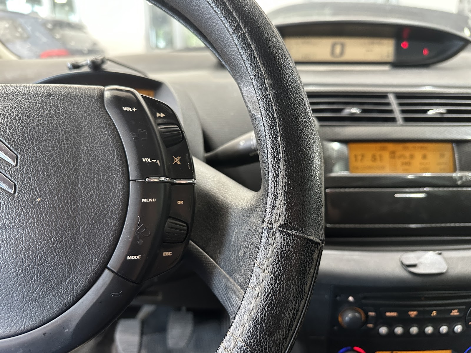 Foto 18 de CITROEN C4 2006 en venta en CSV Motor VALDEFUENTES