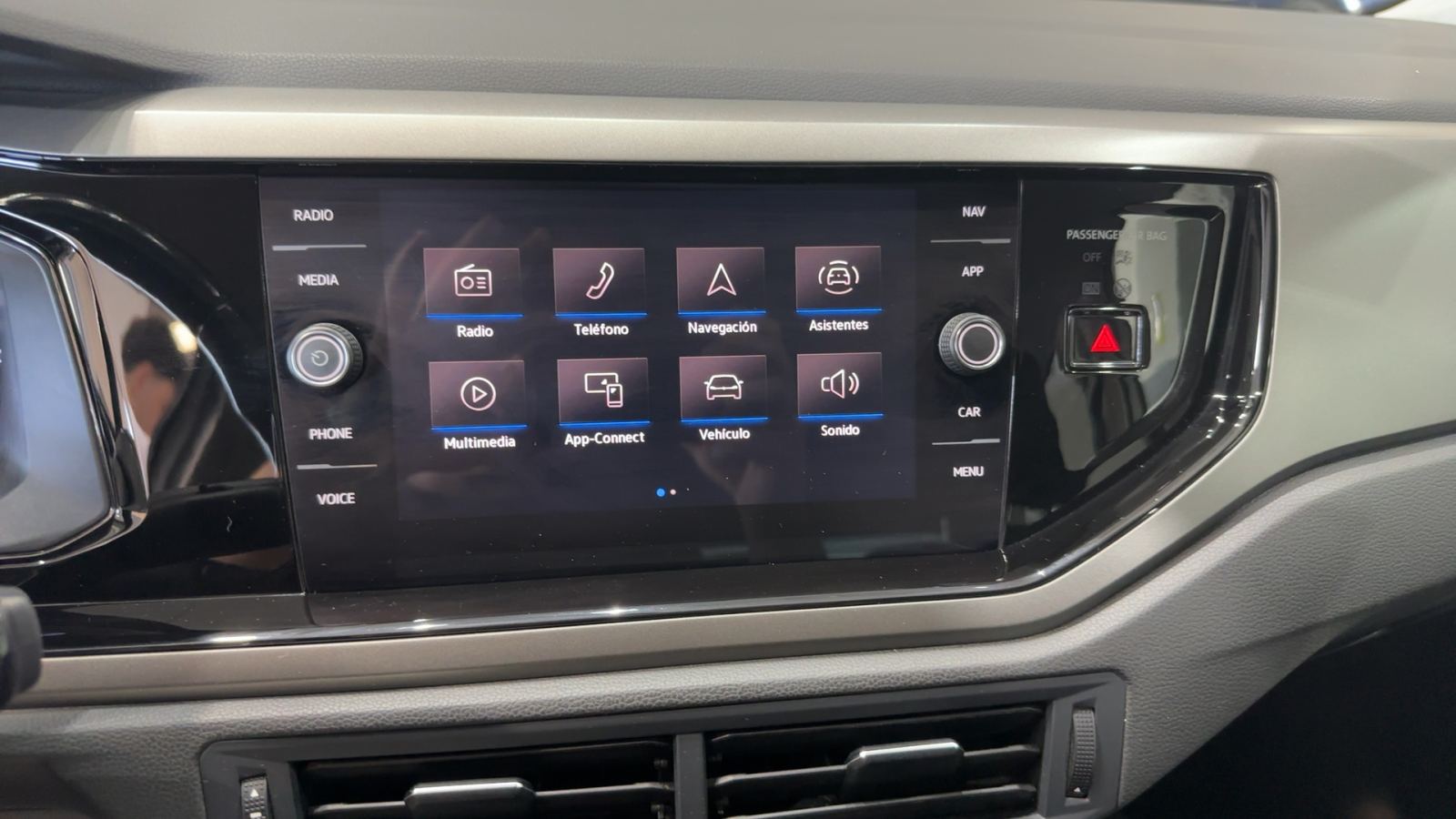 VOLKSWAGEN POLO — detalle extras | CSV Motor VALDEFUENTES