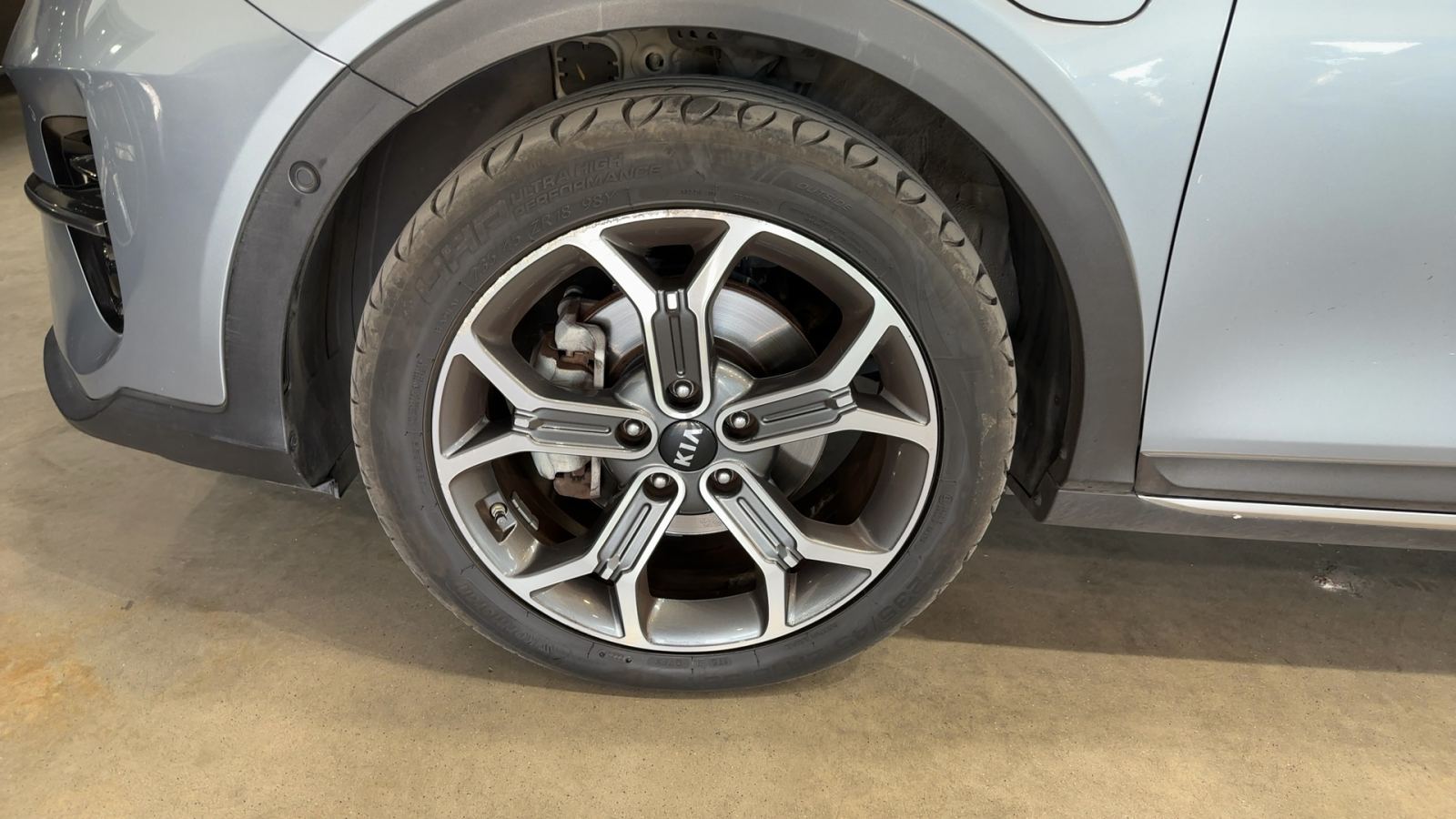 KIA XCEED — llantas y neumáticos | CSV Motor VALDEFUENTES
