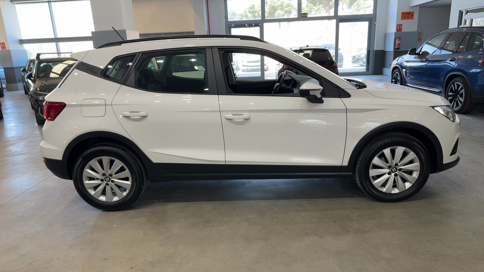 SEAT ARONA — perfil lateral derecho | CSV Motor SEVILLA